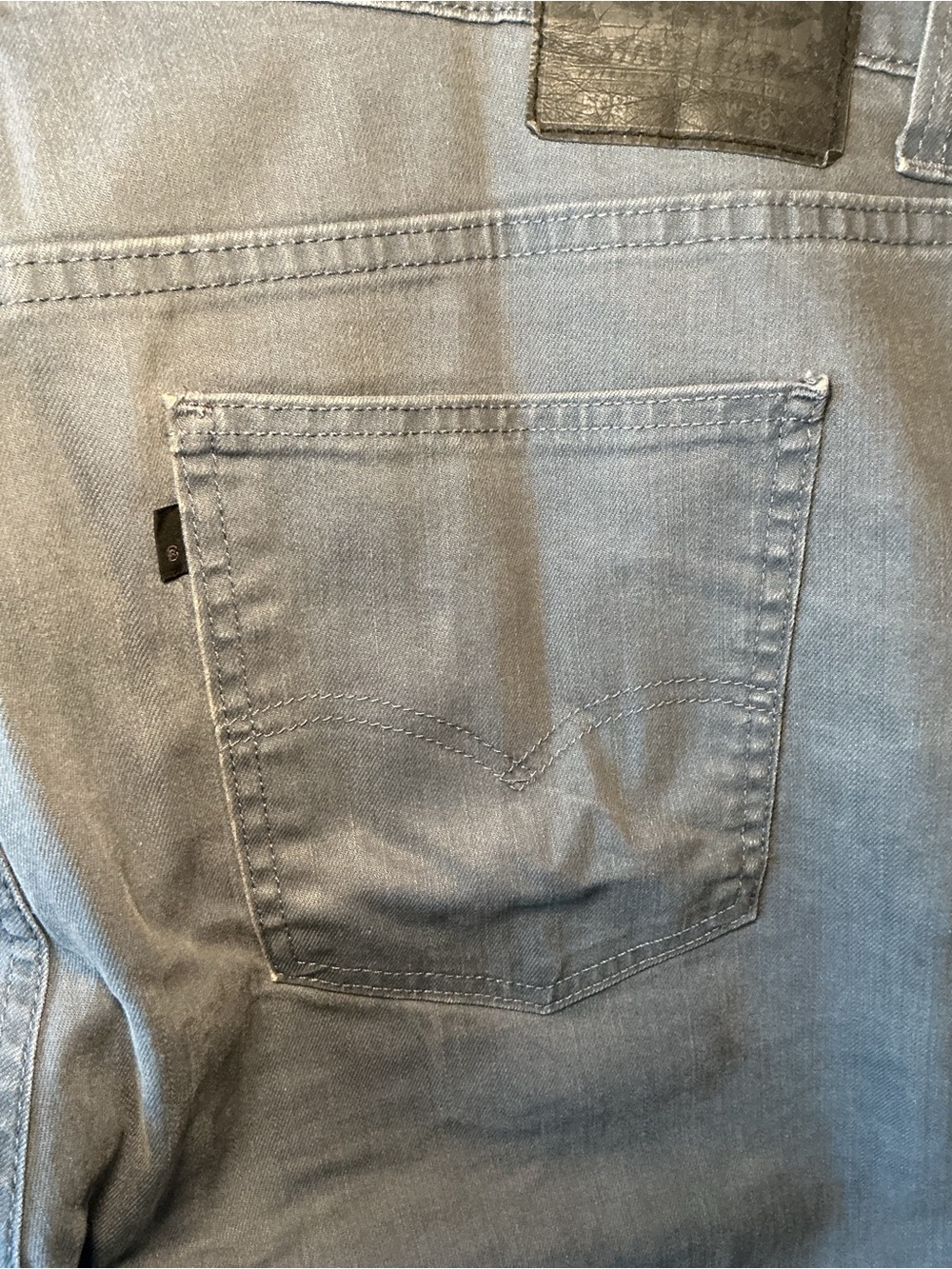 Levi's 502 Black Tab Men's Charcoal Flat Front Jean Shorts - Picture 4 of 7